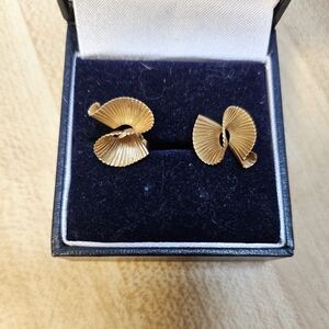 Elegant Gold-Toned Women's Earrings